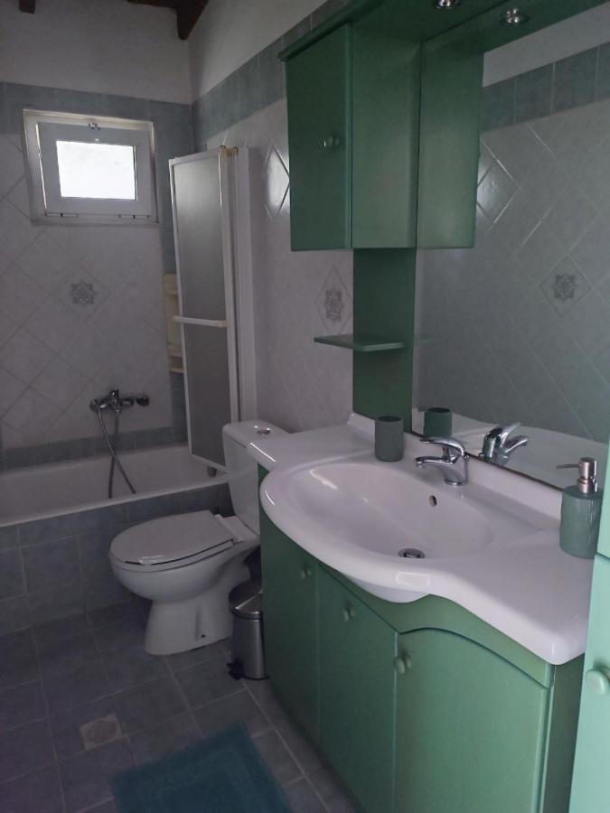 Apartment Aspri Ammos House