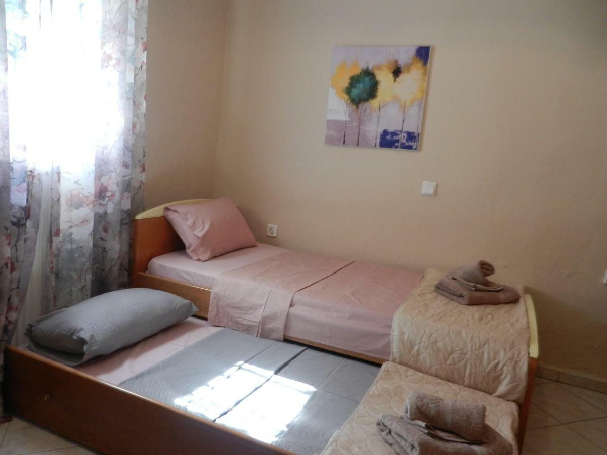Apartment Aspri Ammos House